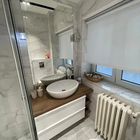 New, Modern In Appartamento Belgrado